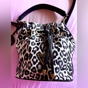 Guess Black & White Leopard-Print Drawstring Bucket Bag